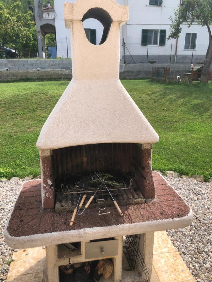 Appartamento La Corte di ValEmi Riccò del Golfo di Spezia Esterno foto